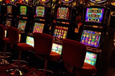 Dragon Tiger live dealer table on titi4d platform