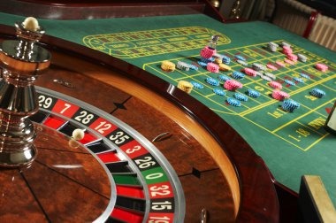 Live Sic Bo Dadu table with dealer and dice cage on titi4d platform